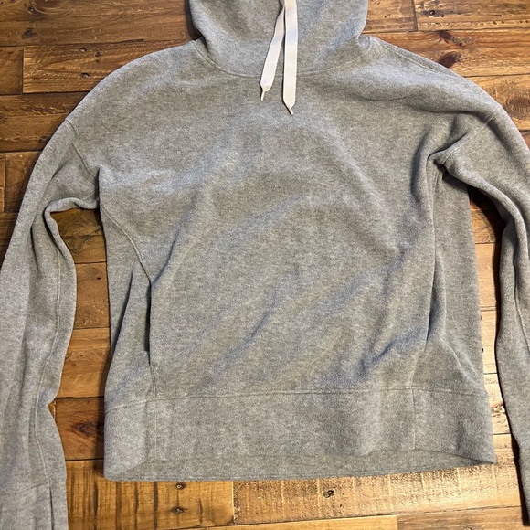 Lululemon fleece pullover size 6 - Picture 2 of 12